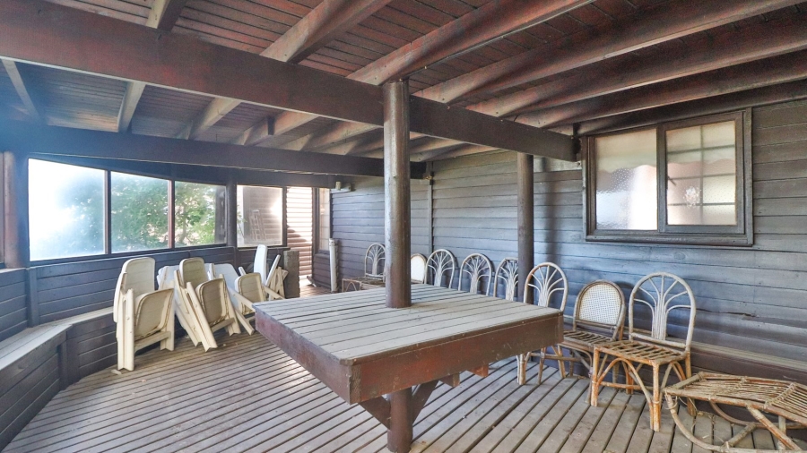 10 Bedroom Property for Sale in Dana Bay Western Cape